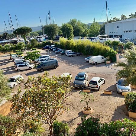 Marinesappartement, La Marina Tropezienne 100M Plage Wifi Fibre Cogolin Exteriör bild