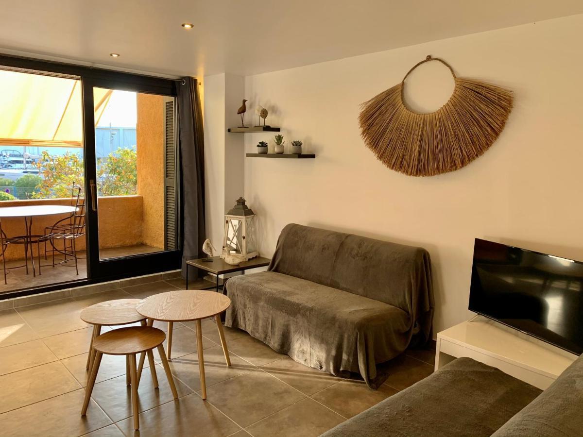 Marinesappartement, La Marina Tropezienne 100M Plage Wifi Fibre Cogolin Exteriör bild