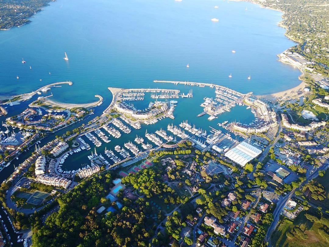 Marinesappartement, La Marina Tropezienne 100M Plage Wifi Fibre Cogolin Exteriör bild