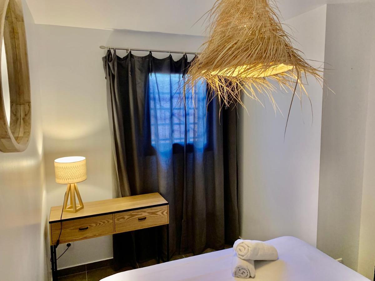 Marinesappartement, La Marina Tropezienne 100M Plage Wifi Fibre Cogolin Exteriör bild