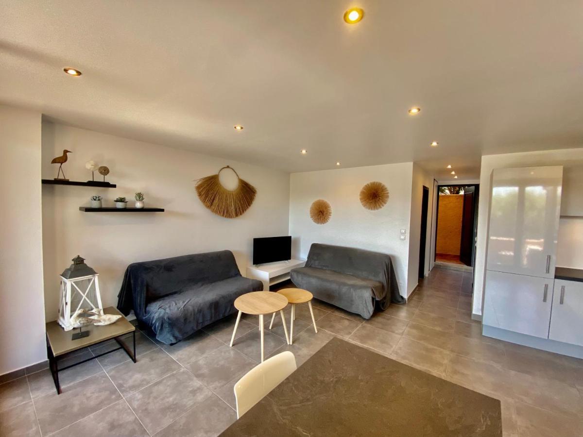 Marinesappartement, La Marina Tropezienne 100M Plage Wifi Fibre Cogolin Exteriör bild