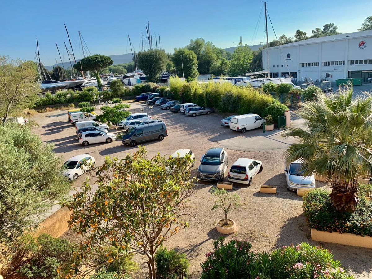 Marinesappartement, La Marina Tropezienne 100M Plage Wifi Fibre Cogolin Exteriör bild